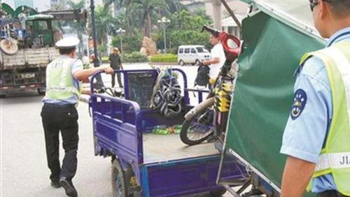 吉林三轮车爆料事件视频,真相与争议交织的街头冲突