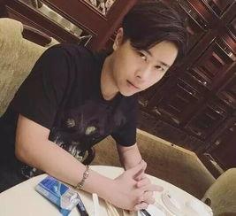 快手娱乐吃瓜主播是谁啊,揭秘网络红人的神秘面纱